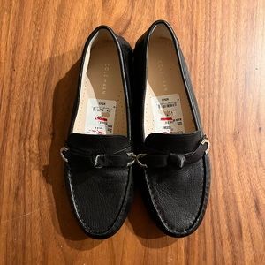 NEW Cole Haan Flats
